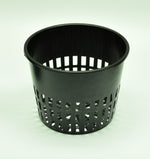 Load image into Gallery viewer, Close up 3.75&quot; Black Plastic Net Pot.
